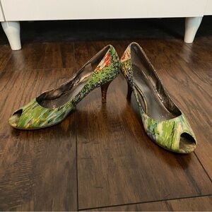 Nine West Colorful Peep-Toe Kitten Heels